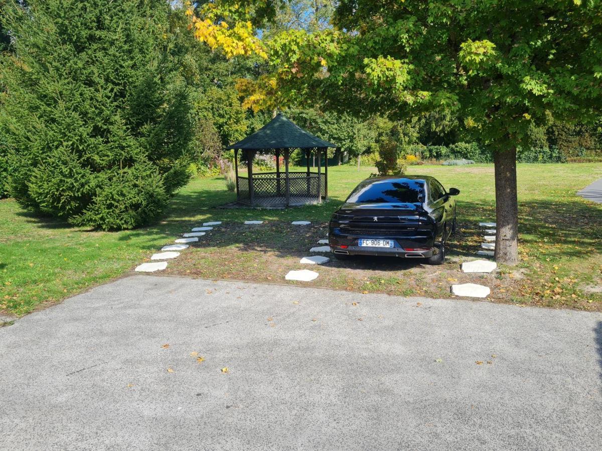 Villa Courtisols Exteriör bild